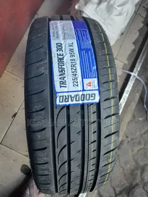 225/45R18 Goddard Tire