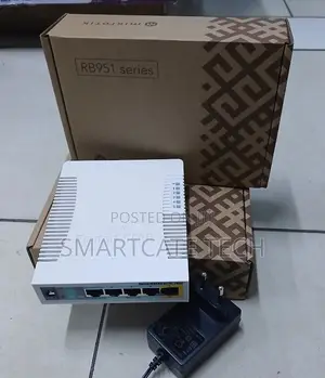 MikroTik RB951Ui-2HnD Wireless Router