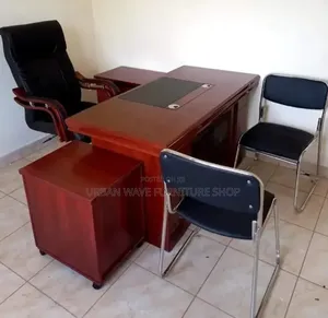Executive Mahogany Desk - Boss Office Products