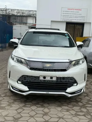 Toyota Harrier 2019 Off-White
