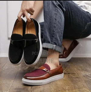 Viatu vya Suede Monk Casual