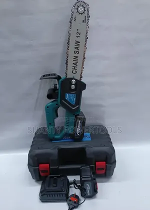 Makita 12" Cordless Chainsaw