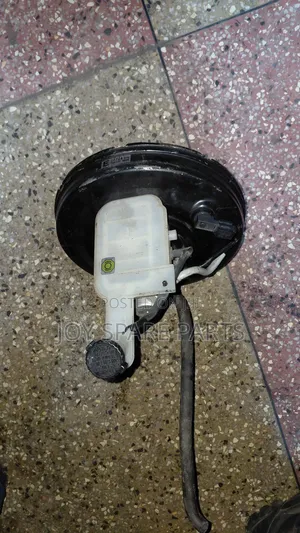 Nissan Juke Brake Booster and Master Cylinder