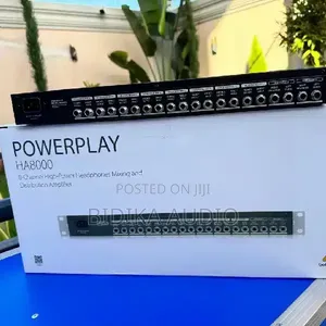 Behringer Powerplay HA8000 Headphone Amplifier