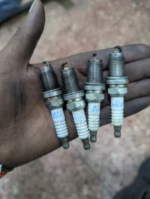 Honda Fit Spark Plugs (Zilizotumika, Ex-Japan)