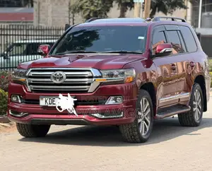 Toyota Land Cruiser V8 2014 Nyeusi
