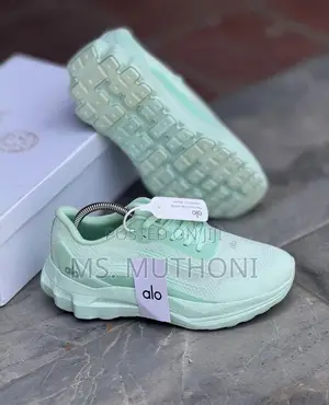 Alo Athleisure Recovery Sneakers - Wanawake Ukubwa 36-41