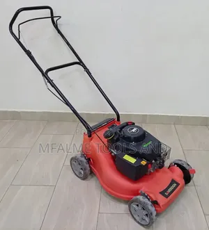 Ex-UK Sovereign Lawnmower ya Petroli