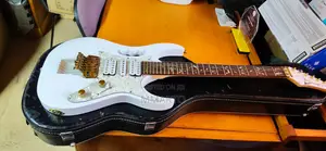 Ibanez JEM Series Electric Guitar - White