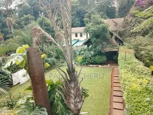 5 Bedroom Bungalow for Sale in Golden Showers, Spring Valley
