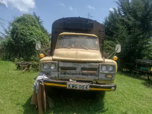 Isuzu Lorry Ya Juu Ya Mizigo