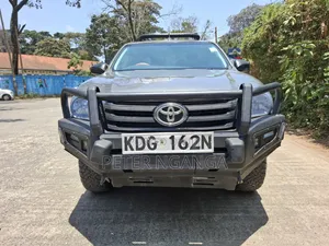 Toyota Hilux Revo Single Cab 2.4 Diesel RWD 2022 Gray