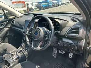 Subaru Forester Premium AWD 2019 Nyeusi Matt
