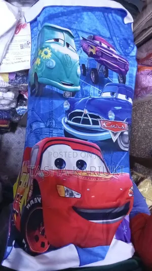 Taulo ya Watoto yenye Mandhari ya Katuni