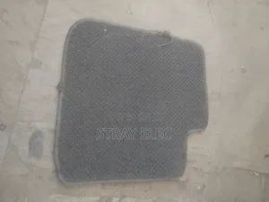 Mats ya Sakafu ya Gari ya Daihatsu Mira/Alto (Refurbished)