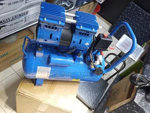 Maxmech 600W Air Compressor
