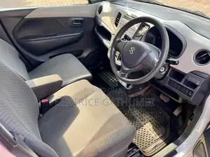 Suzuki Wagon R 2015 Nyeupe