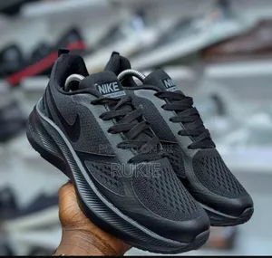 Nike Zoom Trainers - Restocked