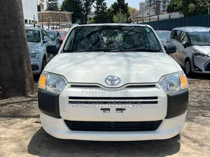 Toyota Probox 1.5 F 2WD 2020 Nyeupe