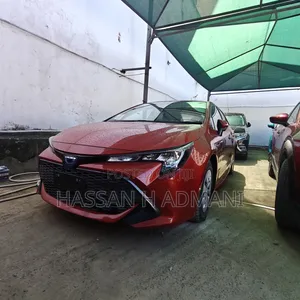 Toyota Corolla Sport 2020 Maroon