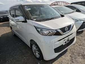 Nissan Dayz 2019 Rangi ya L Pearl