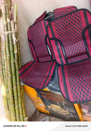 2pc Nyekundu & Nyeusi Textured Diamond Grid Seat Covers