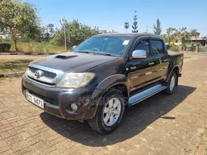 Toyota Hilux Double Cab 2012 Black