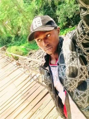 Dereva Mwenye Uzoefu Anatafuta Ajira