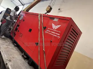 Jenereta Mpya ya Cummins 110kVA ya Dizeli