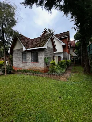 4-Bedroom Townhouse with DSQ in Lavington, Muthangari