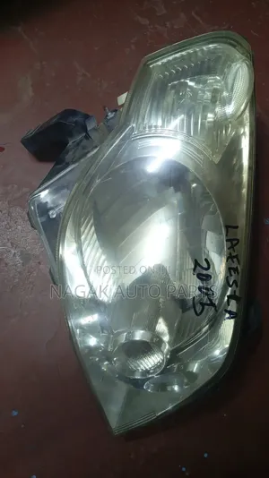Nissan Lafesta 2005 Headlight Isiyo Xenon