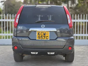 Nissan X-Trail 2.0 Petrol AWD 2013 Grey
