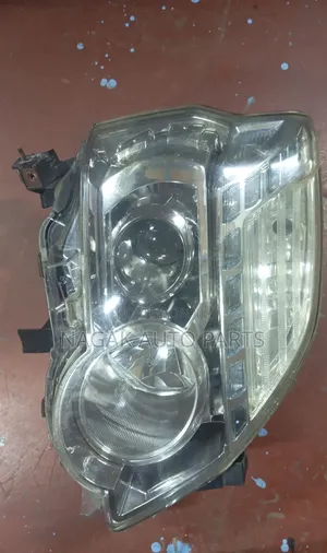 Kikoi cha Mwangaza cha Nissan X-Trail NT31 Kisicho Xenon (2012-2014)