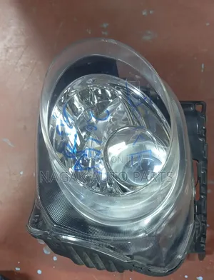 Nissan Juke 2018-2020 Headlight Isiyo Xenon (Iliyotumika)