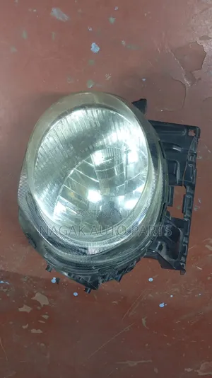 Nissan Juke Headlight ya Chini (2012-2014) - Ex-Japan