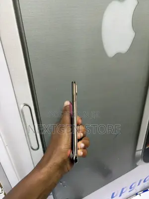 Apple iPhone XS Max 256GB Gold