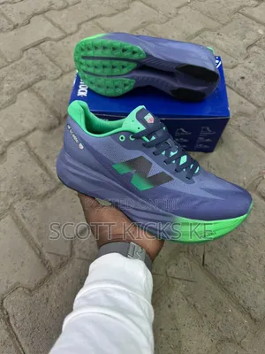 New Balance x TAG Heuer FuelCell SuperComp Elite V5 Shoes za Mfumo