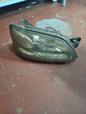 Subaru Legacy BL5 Xenon Headlight