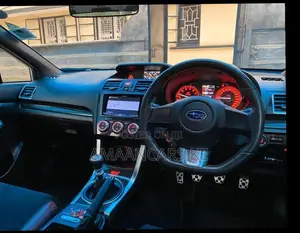 Subaru WRX STI 2015 Nyeupe