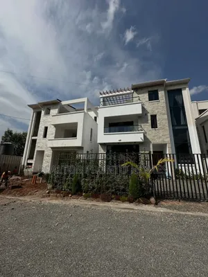 Nyumba ya Vyumba 5 Kerarapon Inauzwa