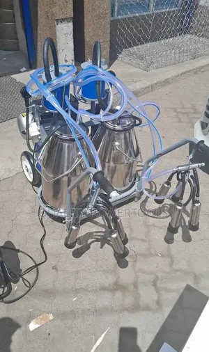 Double Barrel Milking Machine