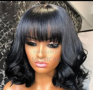 Bouncy Flinch Wig - Nywele za Mawimbi