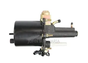 New Mitsubishi Fuso 205 Power Brake Booster with Valve (Medium)