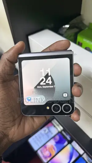 Samsung Galaxy Z Flip6 512GB Silver