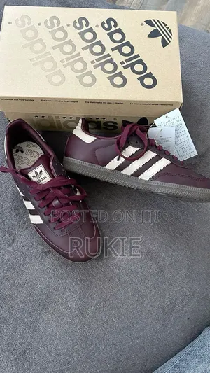 Adidas Samba Rangi ya Maroon Nyeusi