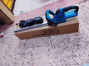 Cordless Hedge Trimmer - Betri 2 Zimejumuishwa