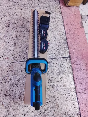 Cordless Hedge Trimmer - 2 Batteries Included