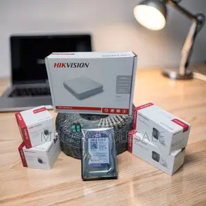 Mfumo wa Kamera za CCTV za Hikvision 4-Channel Full HD 1080p