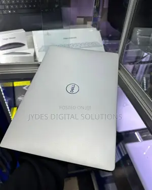 Laptop Dell XPS 13 (9380) - Core i7, 16GB RAM, 256GB SSD