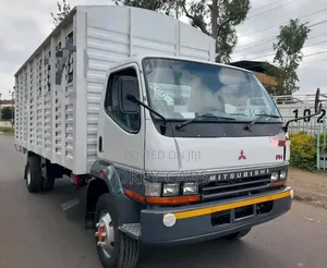 Mitsubishi FH215 Truck